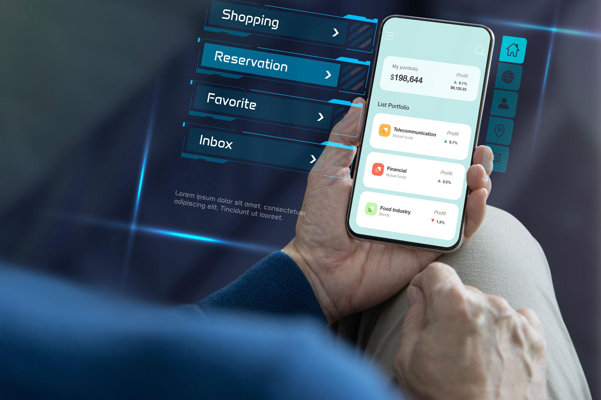 تطوير تطبيقات الجوال للشركات: متى تحتاج شركتك إلى تطبيق خاص؟
